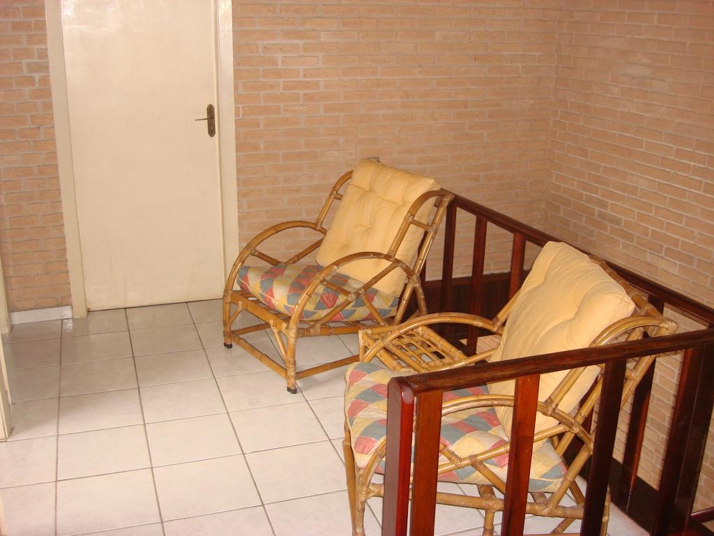 Casa Com Churrasqueira Proximo A Praia Em Ubatuba Bilik gambar